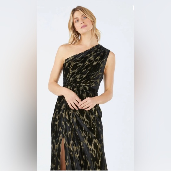 BCBGMaxAzria Jaxon One-shoulder Black/Gold Velvet Evening Dress sz 6 (Like New!) - Picture 2 of 16